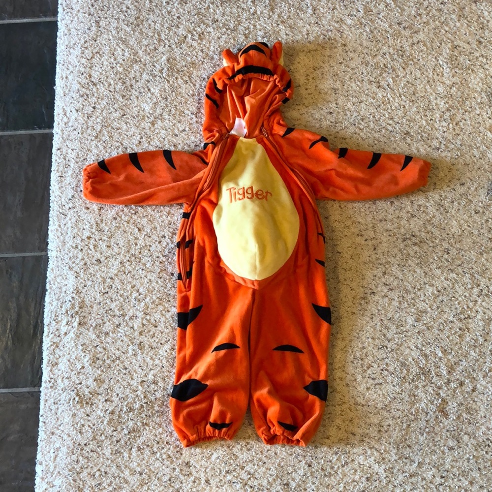 Disney Tigger Costume 18-24 months